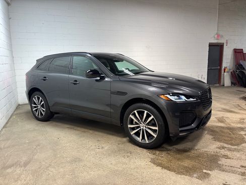 New 2026 Jaguar F-PACE R-Dynamic S AWD/4WD image 5