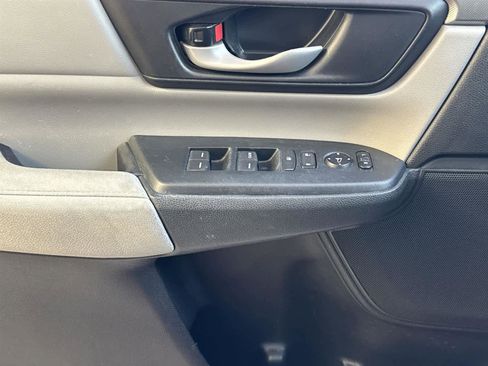 Used 2020 Honda CR-V LX image 19