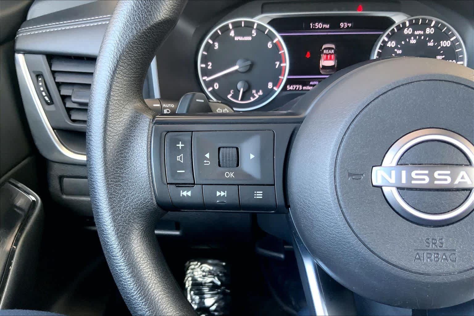 Used 2024 Nissan Rogue S AWD/4WD image 24