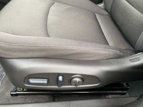 Used 2023 Chevrolet Malibu LT image 19