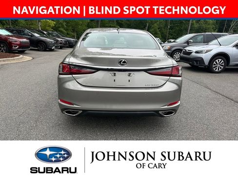 Used 2021 Lexus ES 350 w/ Premium Package FWD image 3