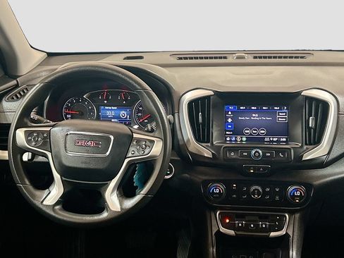 Used 2024 GMC Terrain SLE w/ Driver Convenience Package FWD image 19