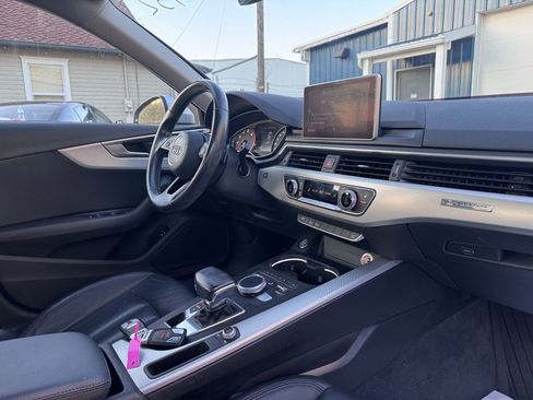 Used 2017 Audi A4 2.0T Premium image 23
