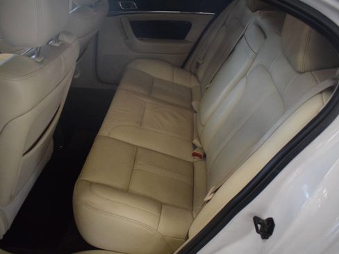 Used 2013 Lincoln MKS AWD image 55