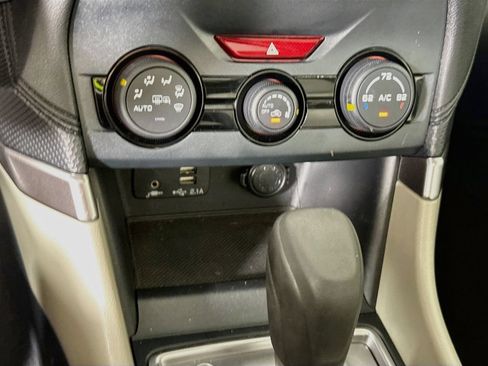 Certified 2023 Subaru Forester Premium AWD/4WD image 7
