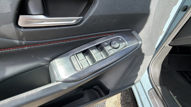 Used 2026 Nissan Sentra SR w/ Floor Mat Package FWD image 20