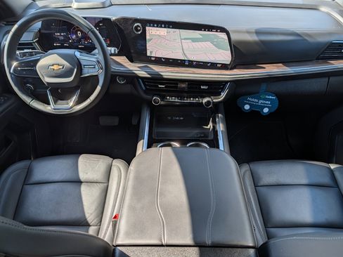 Certified 2025 Chevrolet Tahoe LT AWD/4WD image 12
