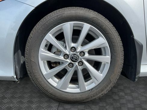 Used 2023 Toyota Camry LE AWD/4WD image 15