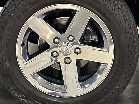 Used 2018 RAM 1500 Express w/ Express Value Package AWD/4WD image 13