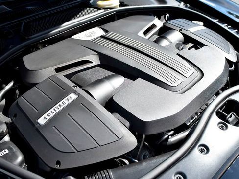 Used 2015 Bentley Continental GT image 22