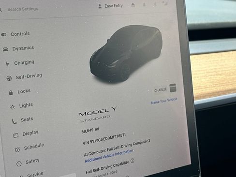 Used 2021 Tesla Model Y 2WD image 22
