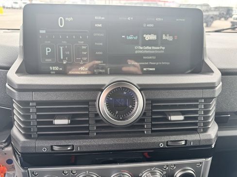 Used 2024 INEOS Grenadier image 12