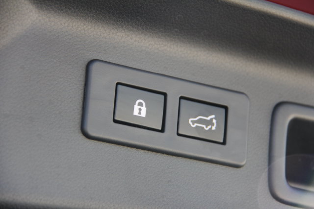 Used 2025 Subaru Forester Limited AWD/4WD image 35