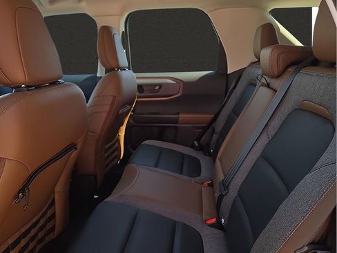 Used 2023 Ford Bronco Sport Outer Banks image 9