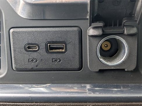 Used 2020 GMC Sierra 2500 Denali w/ Technology Package image 14