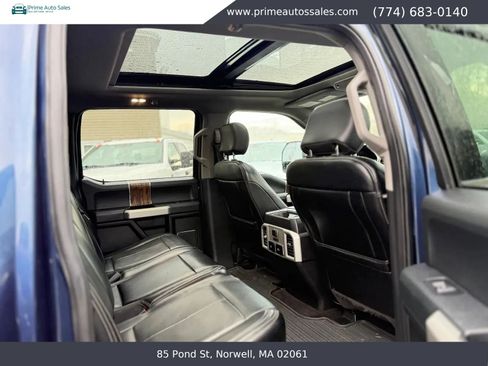 Used 2019 Ford F150 Lariat w/ Equipment Group 502A Luxury AWD/4WD image 13