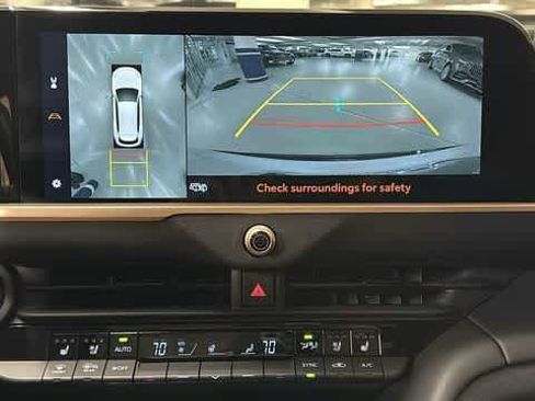 Used 2025 Toyota Crown Signia w/ Advanced Technology Package AWD/4WD image 20