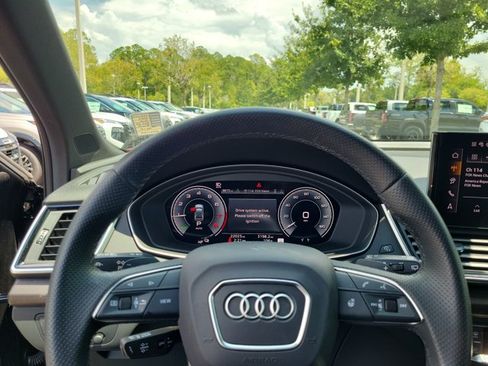 Used 2024 Audi Q5 e Premium Plus AWD/4WD image 26