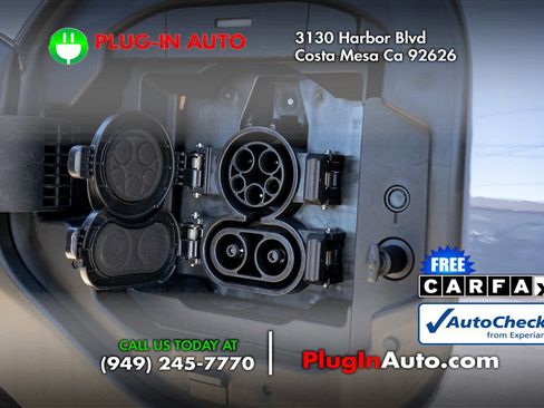 Used 2024 Subaru Solterra Limited image 15