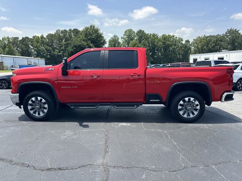 Used 2024 Chevrolet Silverado 2500 LT w/ All Star Edition AWD/4WD image 5