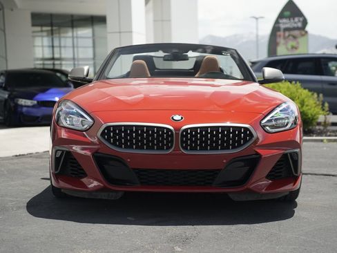Used 2022 BMW Z4 M40i w/ Premium Package RWD image 9