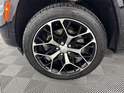 Used 2022 Jeep Grand Cherokee Summit image 31