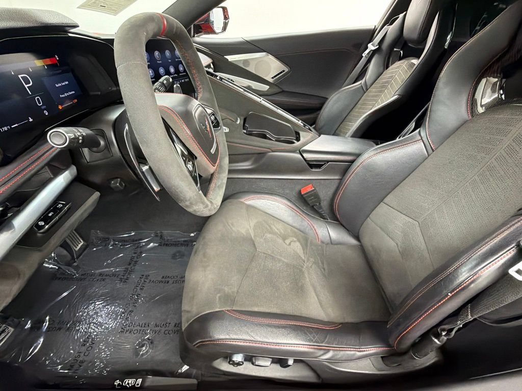 Used 2021 Chevrolet Corvette Stingray Premium Cpe w/ Z51 Performance Package RWD image 22