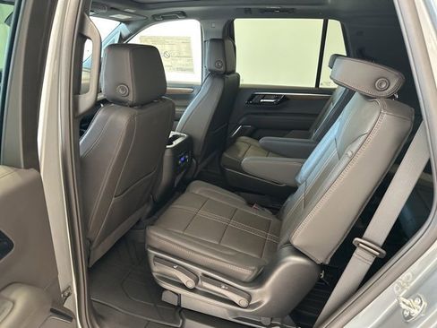 New 2026 Chevrolet Tahoe High Country image 14