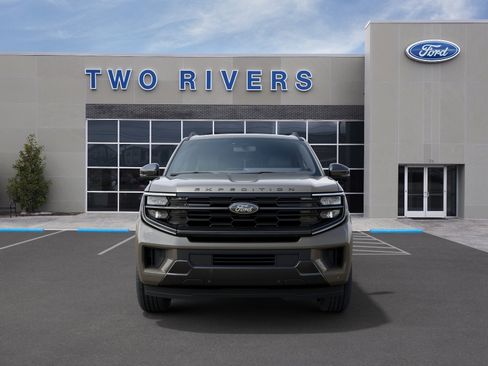New 2027 Ford Expedition Max Platinum w/ Stealth Performance Package AWD/4WD image 3