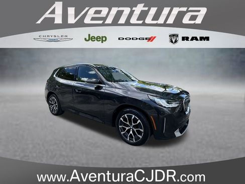 Used 2025 BMW X3 xDrive30i AWD/4WD image 1