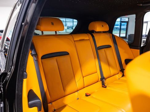 Used 2022 Rolls-Royce Cullinan AWD/4WD image 27
