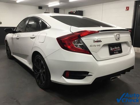 Used 2019 Honda Civic Sport image 8