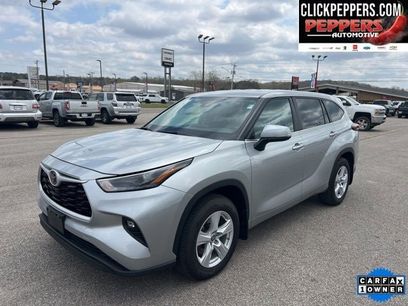 Used 2024 Toyota Highlander LE