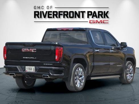 Used 2024 GMC Sierra 1500 Denali w/ Denali Reserve Package AWD/4WD image 3