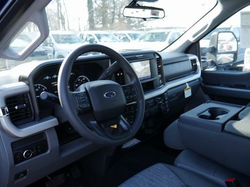 New 2026 Ford F250 XLT w/ FX4 Off-Road Package image 12