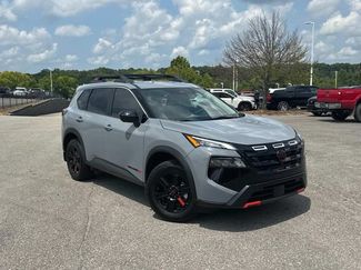 Used 2025 Nissan Rogue SV AWD/4WD video 2