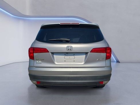 Used 2017 Honda Pilot EX-L image 4