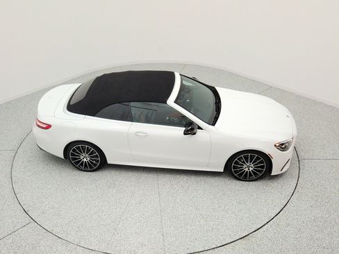 Used 2023 Mercedes-Benz E 450 Cabriolet w/ AMG Line image 28