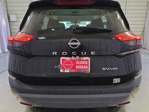 Used 2023 Nissan Rogue SV AWD/4WD image 8