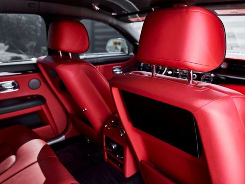 Used 2022 Rolls-Royce Ghost w/ Ghost Package AWD/4WD image 47