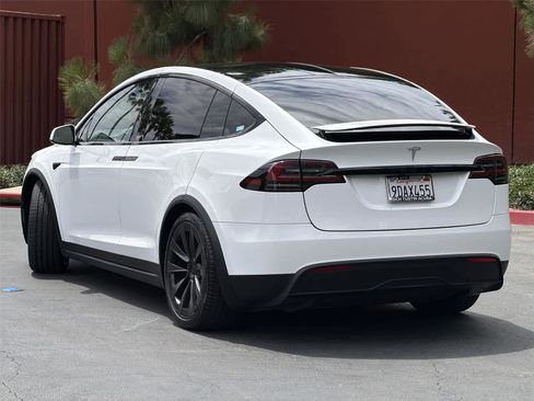 Used 2022 Tesla Model X AWD/4WD image 5