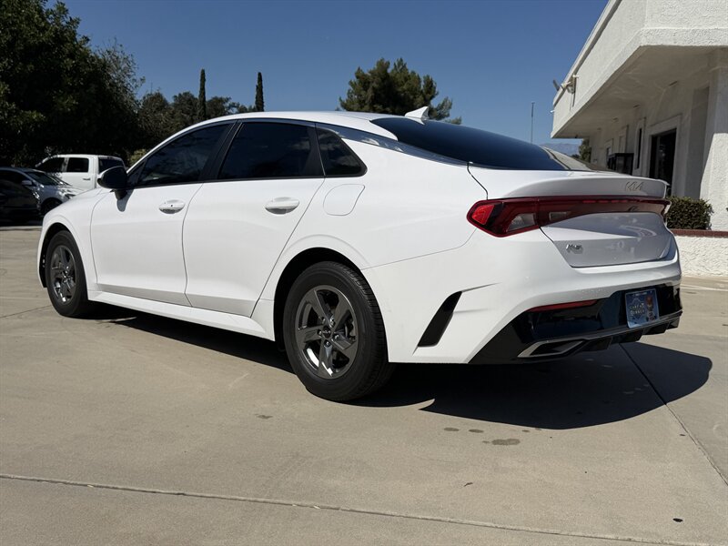Used 2022 Kia K5 LXS FWD image 3