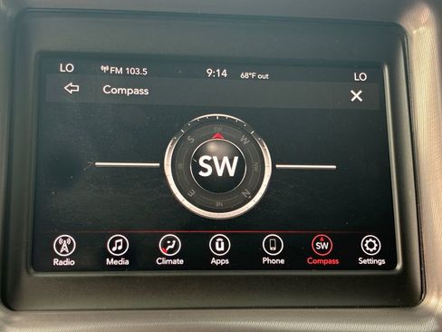 Used 2022 Dodge Challenger R/T w/ Blacktop Package image 8