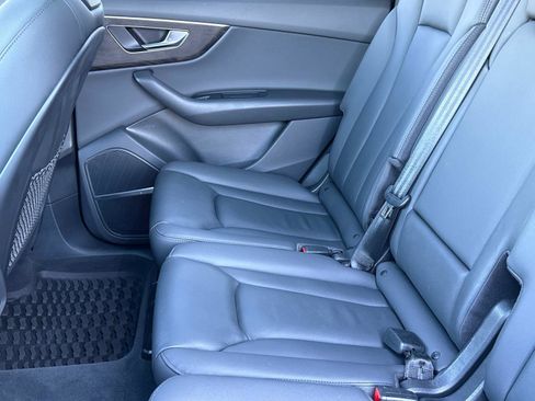 Used 2022 Audi Q7 3.0T Premium Plus w/ Premium Plus Package image 13