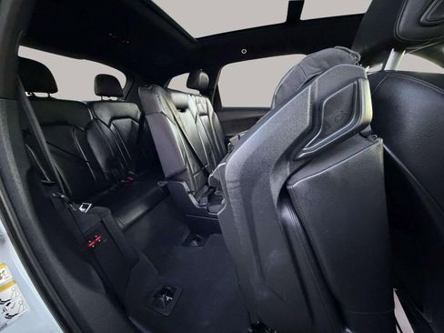 Used 2017 Audi Q7 3.0T Premium Plus image 22