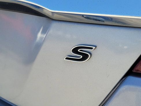 Used 2014 Chrysler 200 Touring w/ 200 S Group FWD image 6