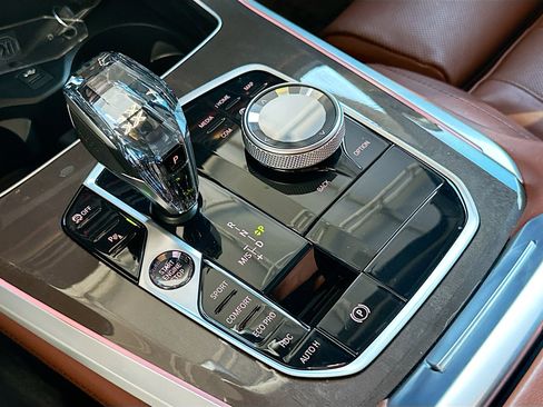 Certified 2023 BMW X5 xDrive40i w/ Executive Package image 17