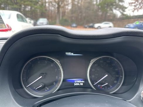 Used 2016 INFINITI Q50 3.0t Premium w/ Driver Assistance Package image 21