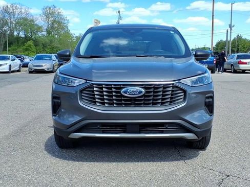 Certified 2023 Ford Escape Active w/ Tech Pack #1 AWD/4WD image 2