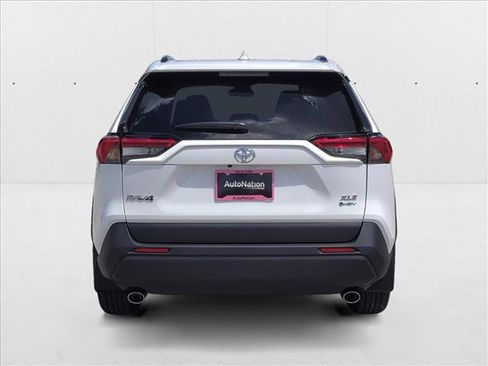 New 2025 Toyota RAV4 XLE image 6